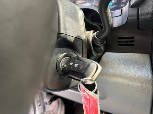 Used 2018 Ford F250 XLT AWD/4WD image 18