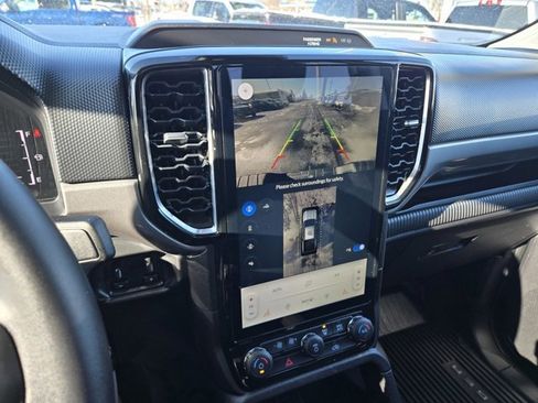 Used 2024 Ford Ranger XLT image 12