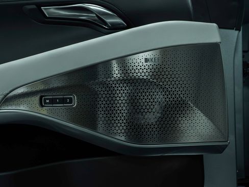 New 2026 Lotus Emira SE image 18