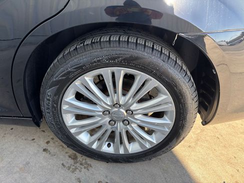 Used 2013 Chrysler 300 C Luxury Series w/ Harman Kardon Audio Group image 9