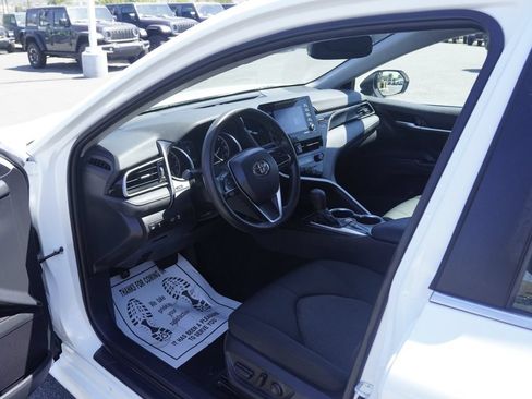 Used 2023 Toyota Camry LE w/ Convenience Package FWD image 25
