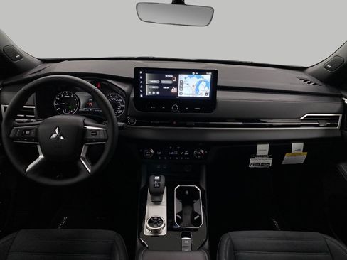 New 2026 Mitsubishi Outlander LE AWD/4WD image 52