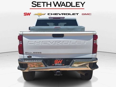 Used 2024 Chevrolet Silverado 2500 W/T w/ WT Convenience Package AWD/4WD image 6