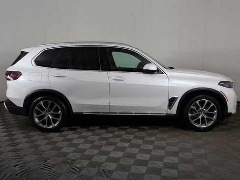 Used 2024 BMW X5 xDrive40i image 19