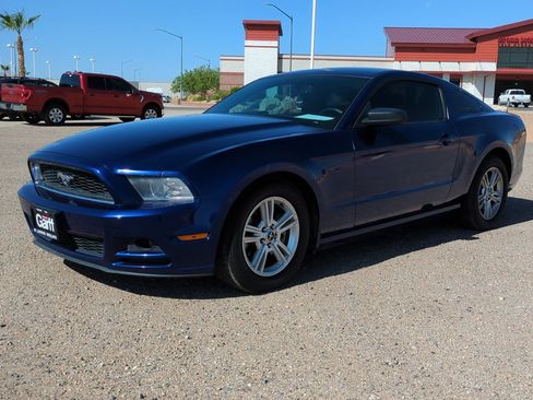 Used 2014 Ford Mustang Coupe w/ Equipment Group 102A RWD image 7