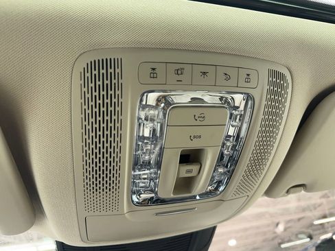 Used 2021 Mercedes-Benz GLS 450 4MATIC image 38