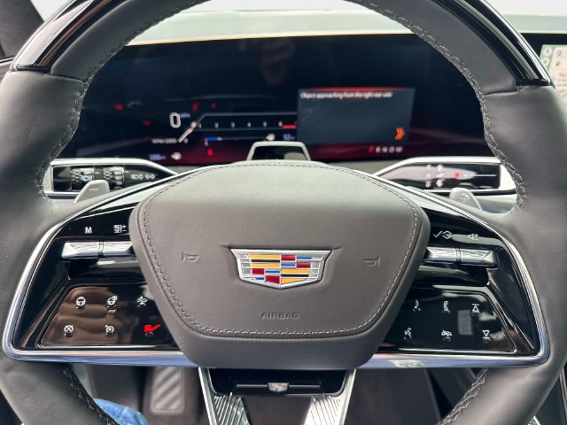 Certified 2025 Cadillac Escalade V w/ LPO, Floor Liner Package AWD/4WD image 30