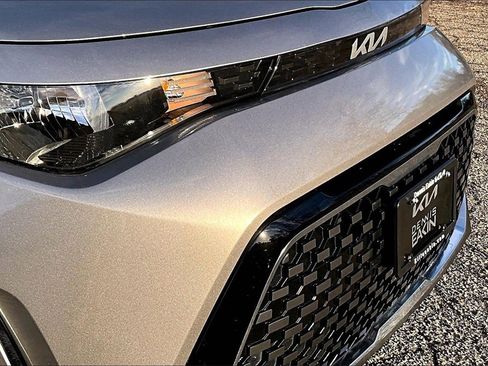 Certified 2025 Kia Soul EX image 29