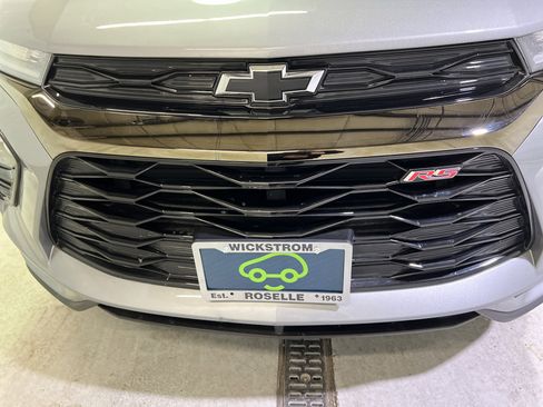 Certified 2023 Chevrolet TrailBlazer RS w/ Sun and Liftgate Package image 4