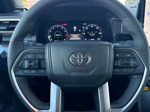 New 2026 Toyota Tacoma TRD Off-Road AWD/4WD image 23
