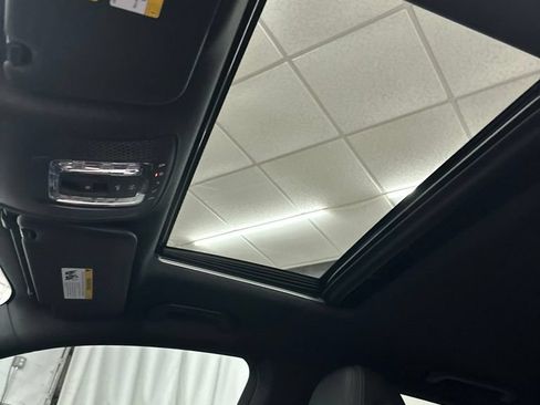 Certified 2025 Mercedes-Benz GLE 350 4MATIC image 23