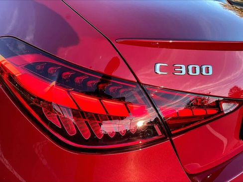 Used 2025 Mercedes-Benz C 300 Sedan image 29