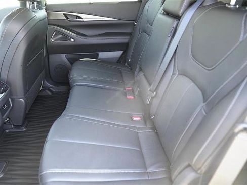 Certified 2025 INFINITI QX60 Luxe w/ Cargo Package image 28