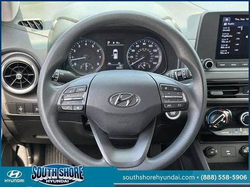 Certified 2023 Hyundai Kona SEL AWD/4WD image 17