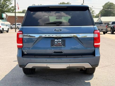 Used 2020 Ford Expedition XLT w/ Equipment Group 202A RWD image 8