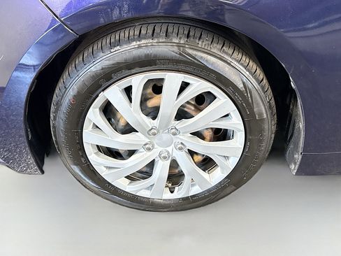 Used 2023 Toyota Corolla LE image 37