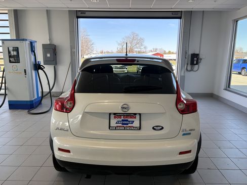 Used 2014 Nissan Juke SL image 4