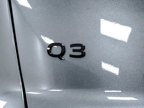 Certified 2026 Audi Q3 quattro 2.0T AWD/4WD image 27