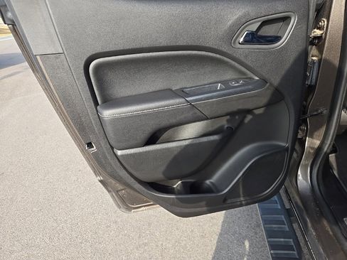 Used 2019 GMC Canyon Denali image 14