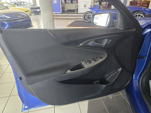 Used 2023 Chevrolet Malibu LT FWD image 7