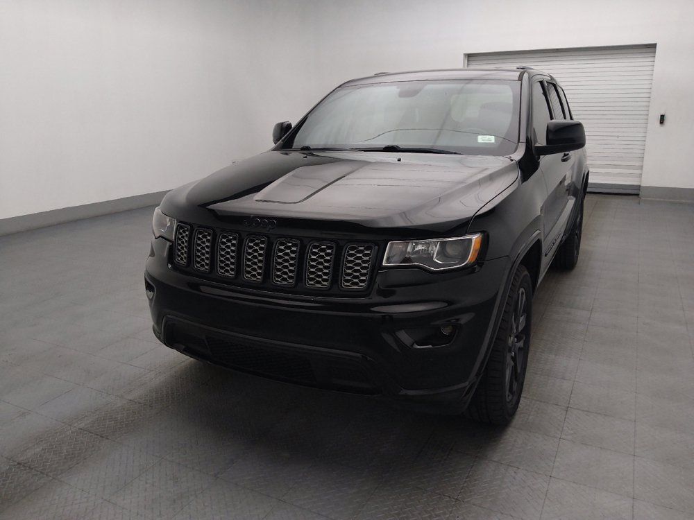 Used 2020 Jeep Grand Cherokee Altitude AWD/4WD image 15