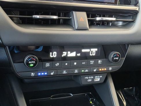 New 2026 Subaru Outback Touring XT AWD/4WD image 33