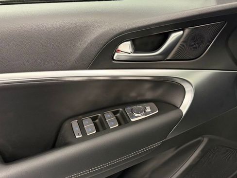 New 2026 Genesis G70 2.5T image 12