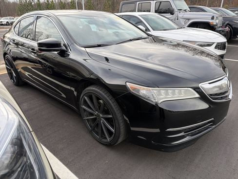 Used 2016 Acura TLX w/ Technology Package image 2