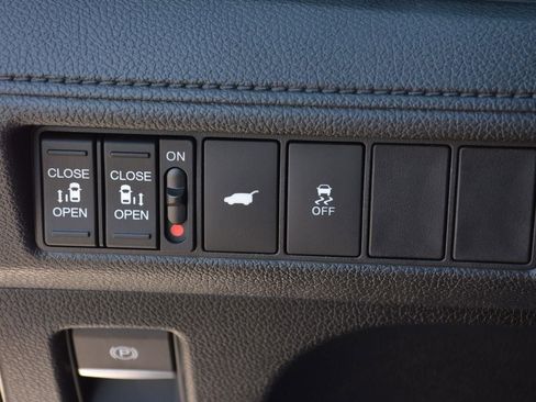 Used 2026 Honda Odyssey EX-L image 22
