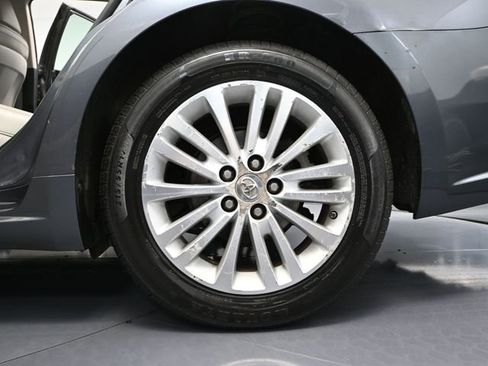 Used 2013 Toyota Avalon XLE Premium image 11