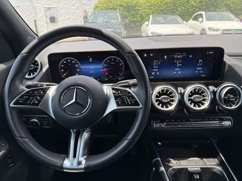 Used 2025 Mercedes-Benz GLA 250 image 15