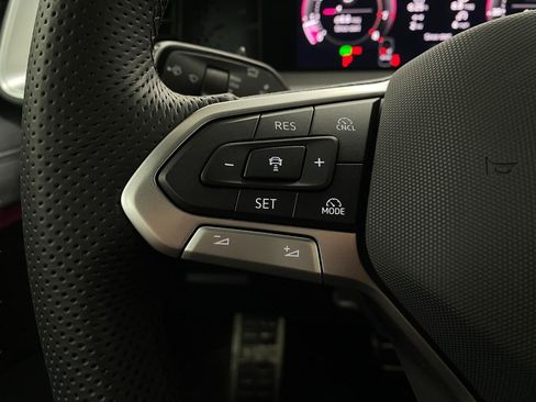 New 2026 Volkswagen Tiguan SE R-Line AWD/4WD image 15