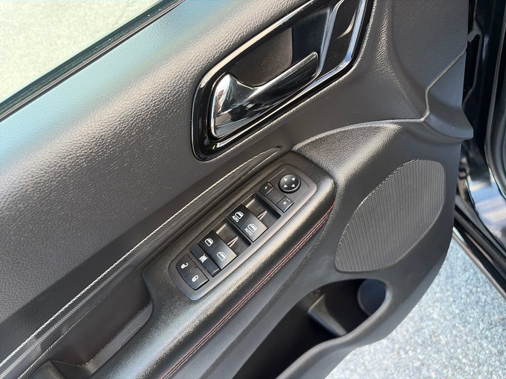 Used 2026 Dodge Durango GT AWD/4WD image 12