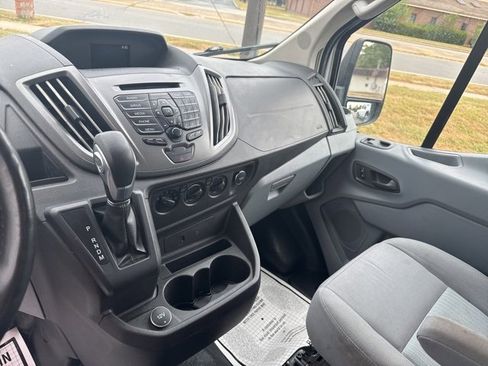 Used 2017 Ford Transit 250 148 Medium Roof image 10
