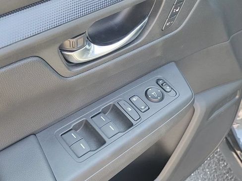 Used 2025 Honda CR-V Sport-L image 18