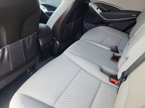 Used 2018 Hyundai Santa Fe Sport AWD/4WD image 19