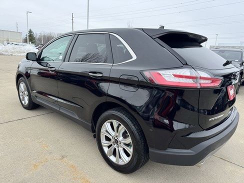 Used 2024 Ford Edge Titanium image 5