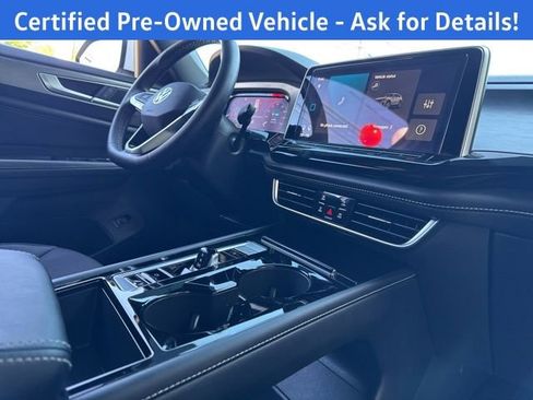 Certified 2024 Volkswagen Atlas Cross Sport SE AWD/4WD image 28