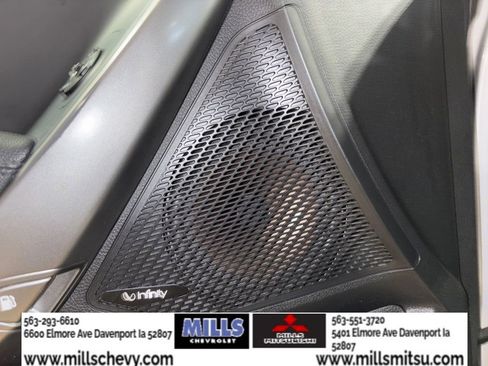 Used 2017 Hyundai Santa Fe SE image 10