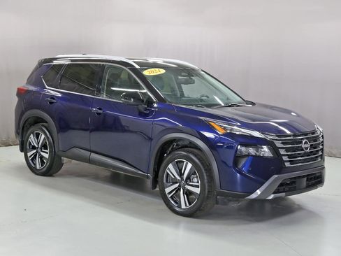 Certified 2024 Nissan Rogue SL w/ SL Premium Package image 1