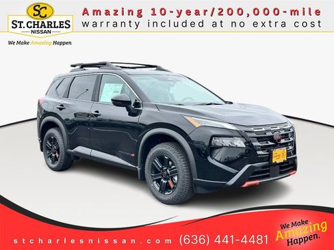 Used 2026 Nissan Rogue SV AWD/4WD image 1