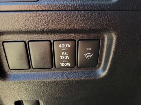 Used 2022 Toyota 4Runner SR5 Premium image 33