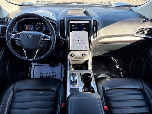 Used 2024 Ford Edge SEL image 10