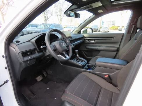 Certified 2024 Honda CR-V Sport image 2