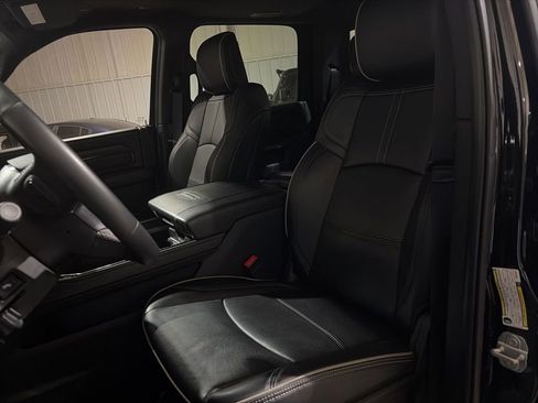 Used 2023 RAM 3500 Limited image 11