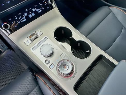 Certified 2026 Genesis GV70 3.5T Sport Advanced AWD/4WD image 15
