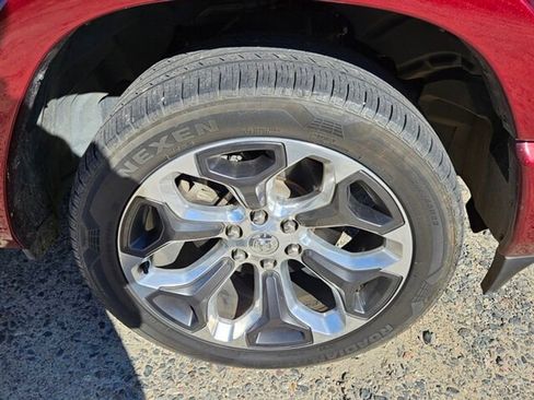 Used 2022 RAM 1500 Limited image 16