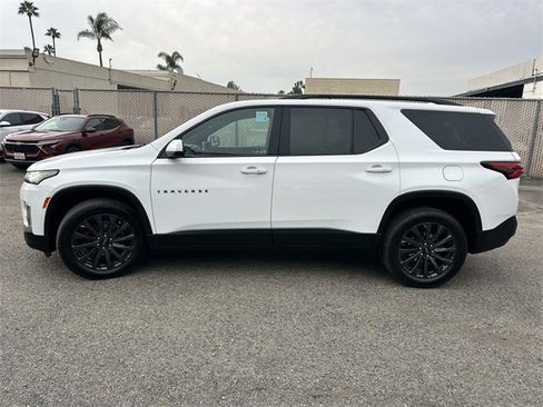 Used 2022 Chevrolet Traverse RS image 7