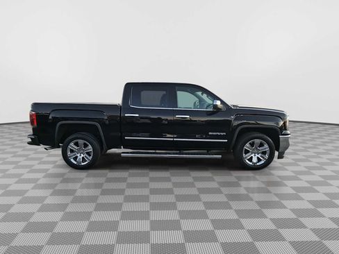 Used 2018 GMC Sierra 1500 SLT w/ Enhanced Driver Alert Package image 9