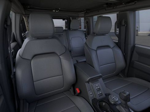 New 2026 Ford Bronco Outer Banks w/ Sasquatch Package AWD/4WD image 10